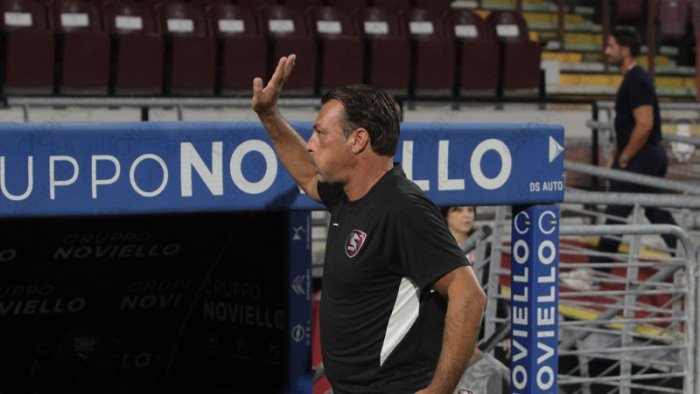 salernitana siracusa 1 0 raffaele prestazione a sprazzi ma serviva vincere