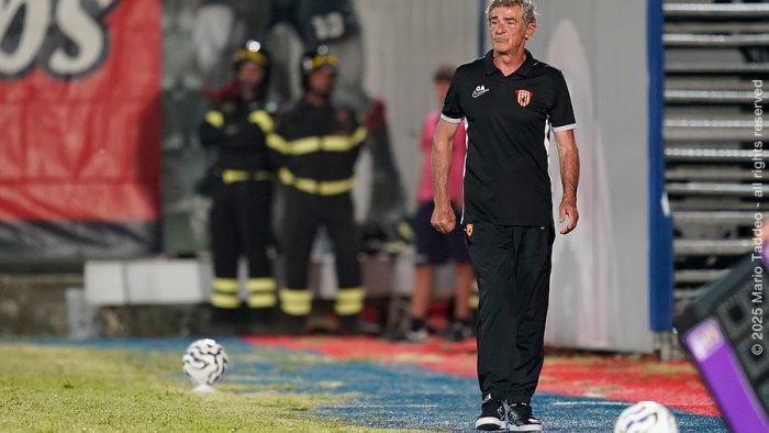 benevento oggi seduta a porte aperte sabato conferenza di auteri