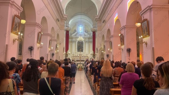 funerali di tina sgarbini la violenza non e mai la soluzione