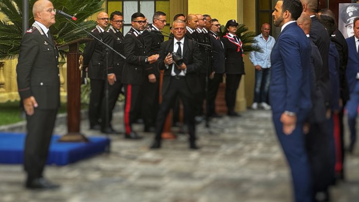 camorra vicinanza al cittadino e coraggio concreto premiati i carabinieri