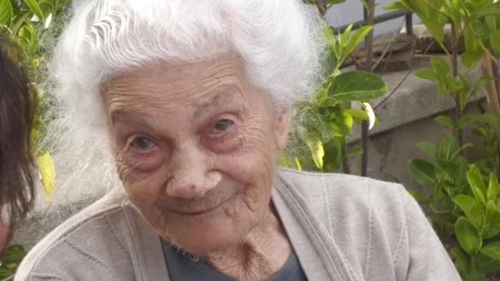 san mango sul calore i 102 anni di nonna iolanda orgoglio della comunita
