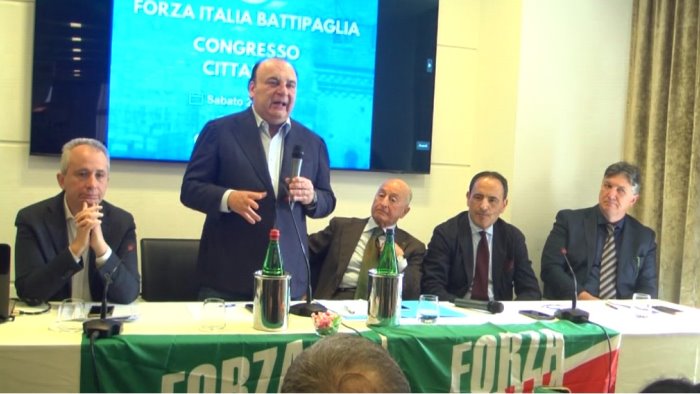 regionali in campania martusciello per fico solo 8 follower in piu