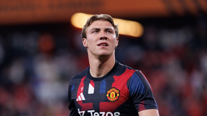 hojlund l accordo non c e ancora ma il napoli non teme la concorrenza