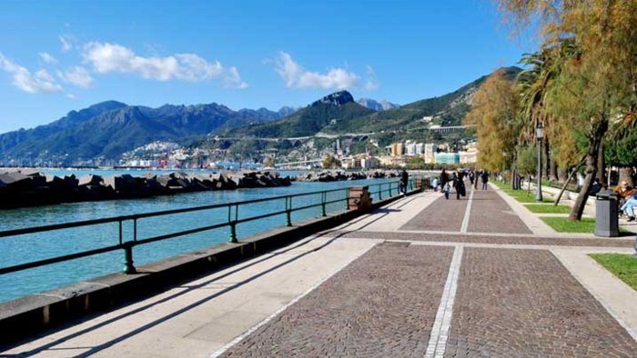 sicurezza a salerno loffredo piu divise e piu risorse dal ministero