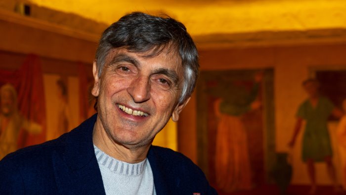 benevento citta spettacolo cala il sipario con vincenzo salemme