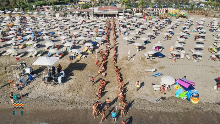 la magia del volo in mongolfiera all evento gratuito del ke e sport village