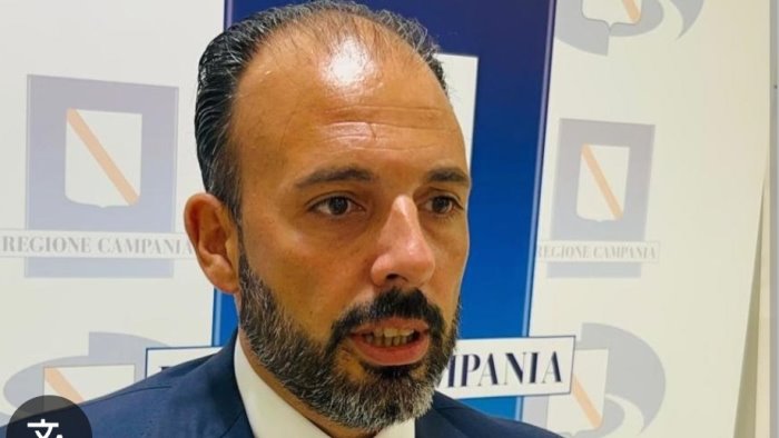 landolfi da de luca parole vergognose fiero di essere definito imbecille