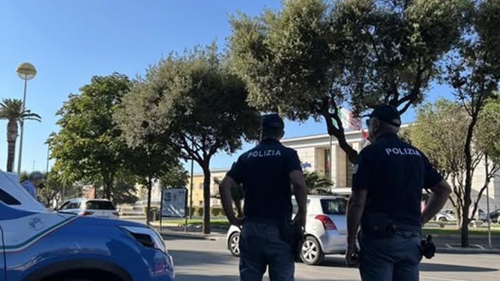 utilizzo indisciplinato dei monopattini elettrici pugno duro della polizia