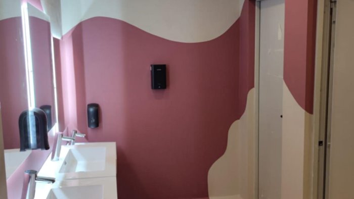 amalfi riqualificati i bagni pubblici del parcheggio luna rossa