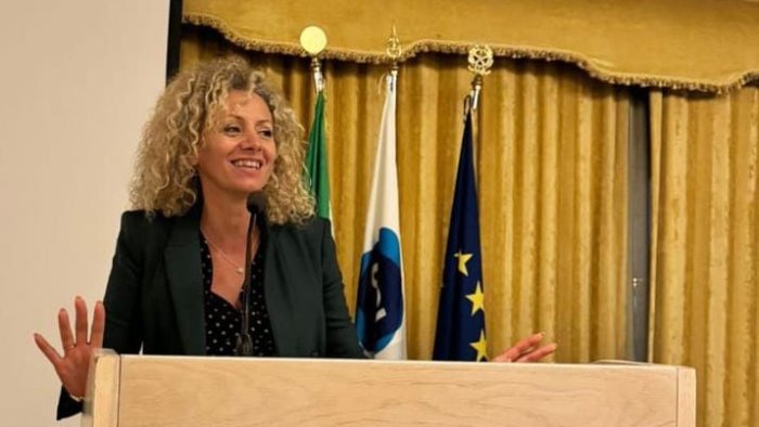 animali impiegati nei circhi slitta definitivamente a dicembre la decisione