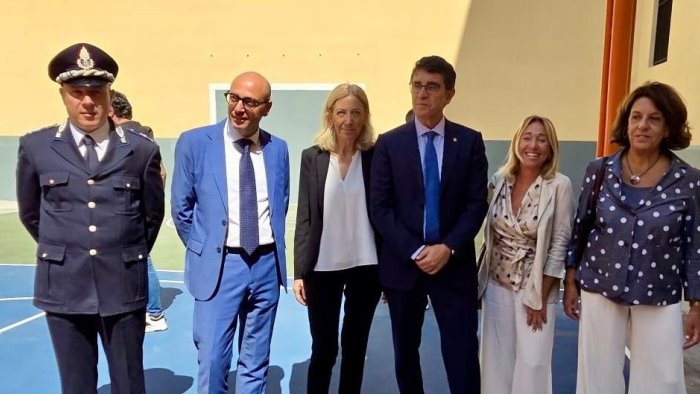 carcere poggioreale inaugurato il nuovo cortile del padiglione livorno
