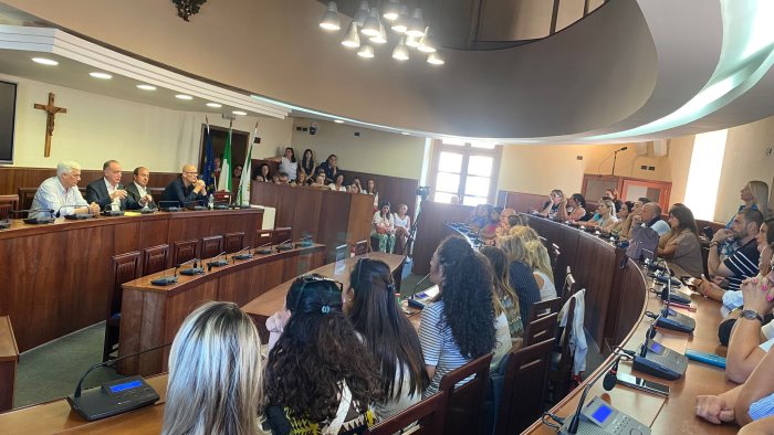 torre del greco locali per la scuola giampietro prima adesione