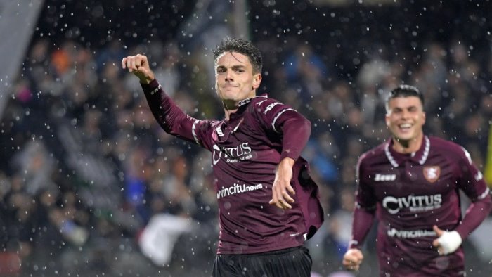salernitana priorita alle cessioni maggiore e lovato i prossimi addii
