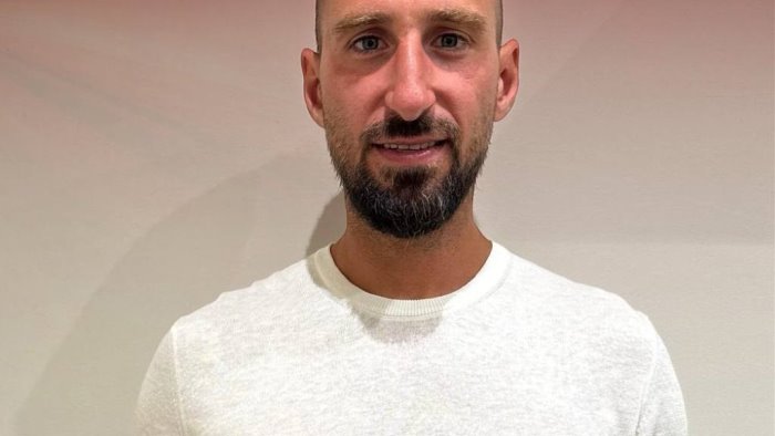 ufficiale salernitana arriva donnarumma