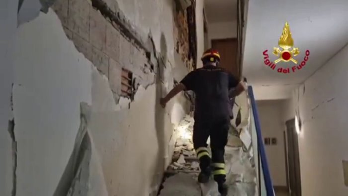sisma-campi-flegrei-la-regione-stanzia-1-milione-di-euro-per-gli-sfollati