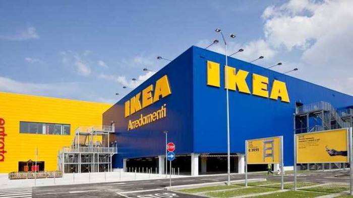 ikea nega l ingresso a ragazzo autistico senza mascherina