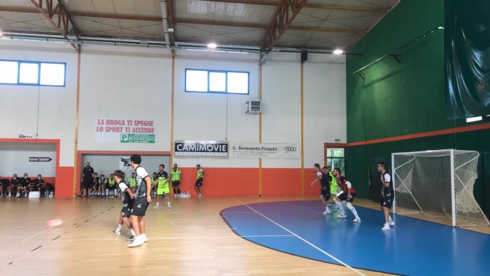 sandro abate poker alla new taranto con doppio fantecele