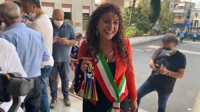carmela zuottolo e il nuovo sindaco di san marzano sul sarno