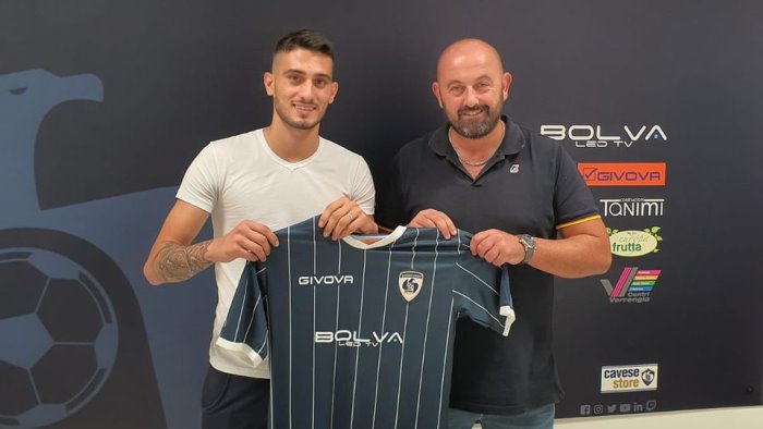 cavese preso un esterno d attacco dall empoli