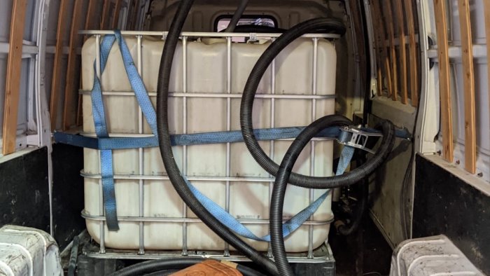 rubano 10 quintali di gasolio da una scuola arrestati