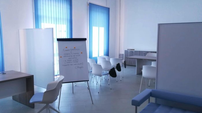 portici nasce consultorio per assistere trans e lgbt