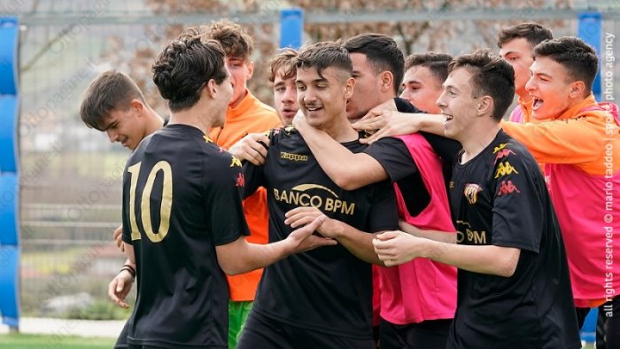 benevento l under 17 sfida il lecce