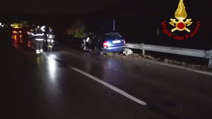 incidente sul raccordo muore 25enne avellino piange emanuele