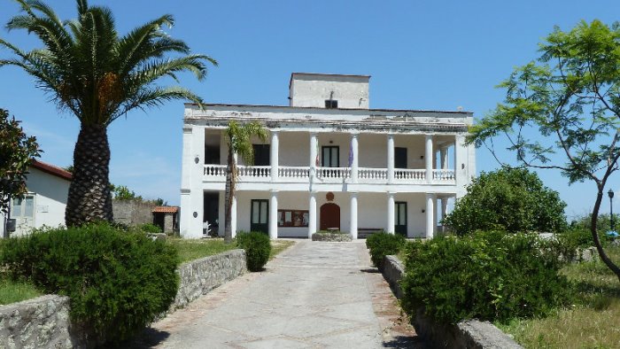 casamicciola comune chiuso rischio cluster covid