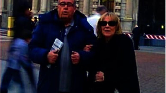 schianto mortale la coppia aveva festeggiato l anniversario