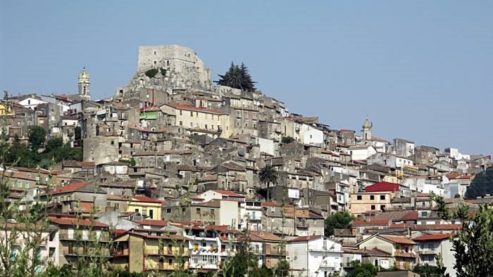 una caccia al tesoro per promuovere il borgo antico