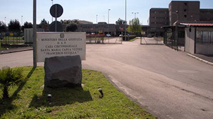 il carcere degli orrori riparte da donatella rotundo e il nuovo direttore