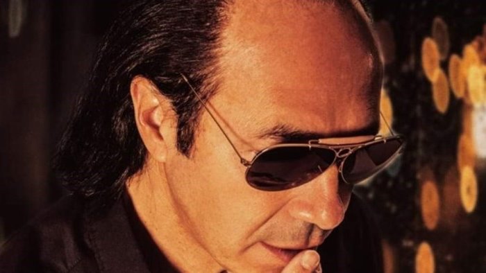 nato sotto il segno dei pesci si chiama antonello e canta come venditti