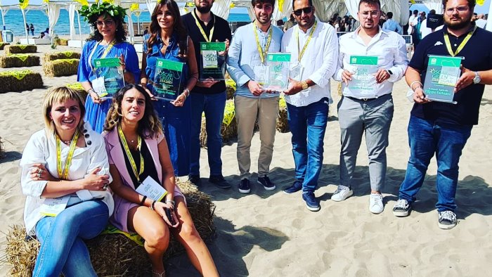 coldiretti campania l ebolitana iolanda busillo vince l oscargreen