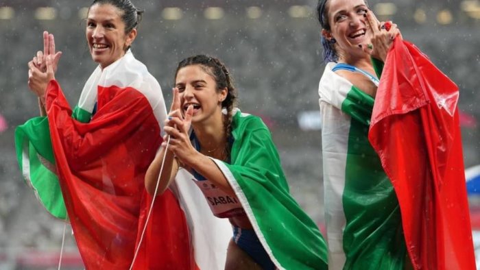storica tripletta azzurra nei 100 alle paralimpiadi arcieri d argento
