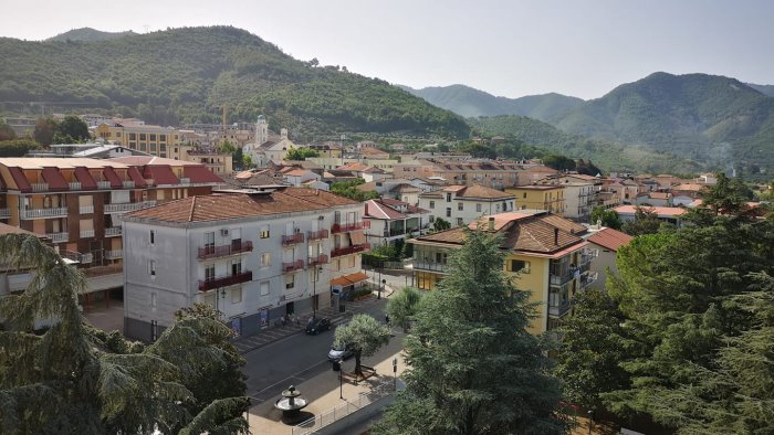 ammore per fisciano il gruppo social per ricostruire il tessuto identitario