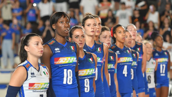 italvolley femminile a napoli esordio amaro contro la turchia