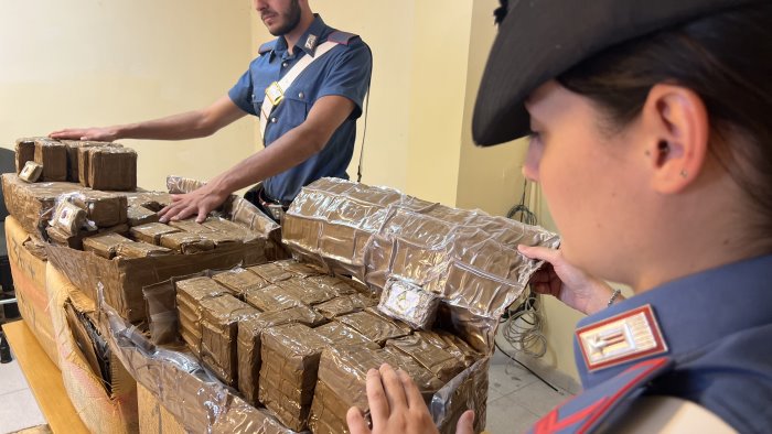 un arresto da piu di due milioni di euro nel napoletano