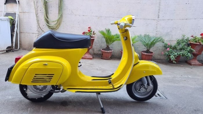 casalnuovo rubata vespa d epoca devo ritrovarla era di mio nonno