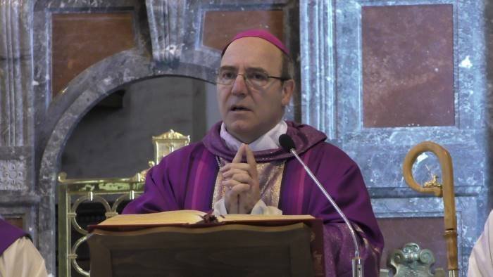 i bombardamenti del 43 l arcivescovo accrocca invoca la pace