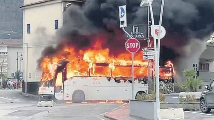 pagani condanne a 5 anni e nove mesi di carcere per gli scontri tra ultras