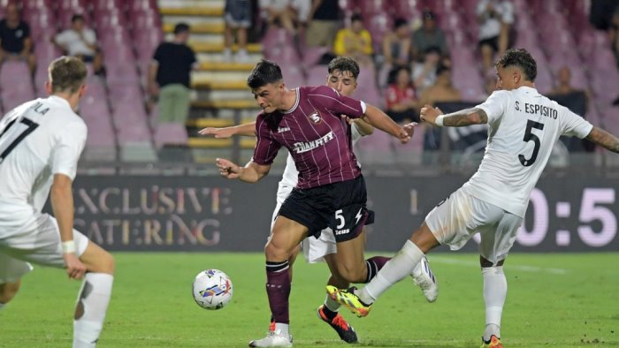 salernitana addio daniliuc e un nuovo calciatore del basilea