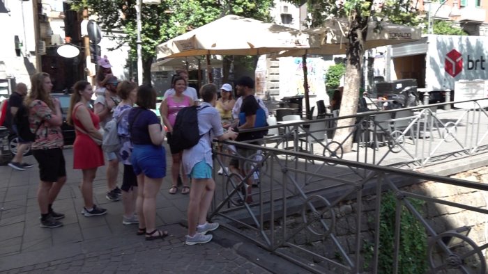 napoli movida a rischio il consiglio comunale decide su nuove restrizioni