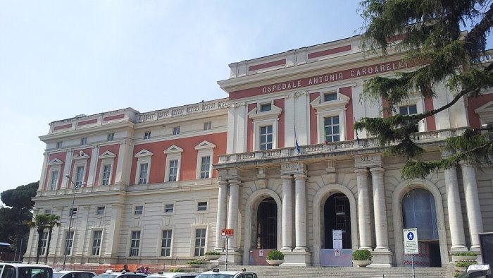 afragola operaio precipita in un cantiere di via labriola e grave