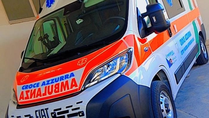 cava de tirreni 50enne in overdose in strada salvato dai sanitari