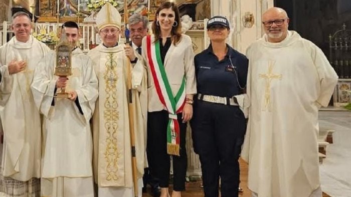 baronissi accoglie la statua di san carlo acutis due giorni di festa e fede