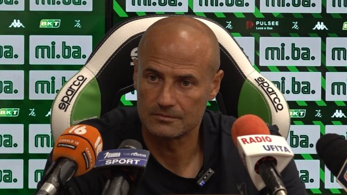 avellino monza 2 1 bianco lupi con piu grinta di noi