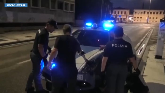 criminalita giovanile linea dura della questura di salerno