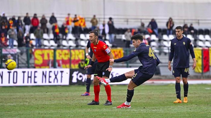 adzic il nuovo eroe della juve aveva fatto le prove contro il benevento