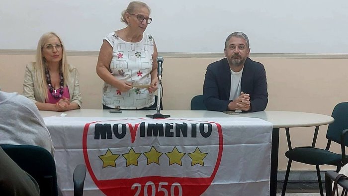 salerno il movimento 5 stelle in provincia sostegno convinto a fico
