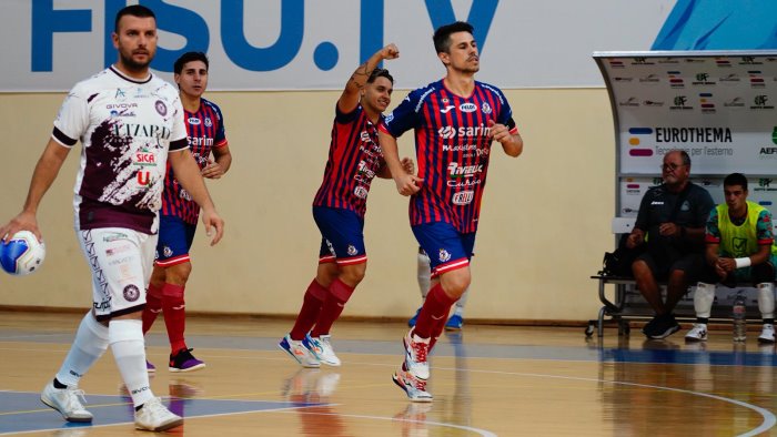 calcio a 5 vittoria all esordio per la feldi eboli in coppa divisione